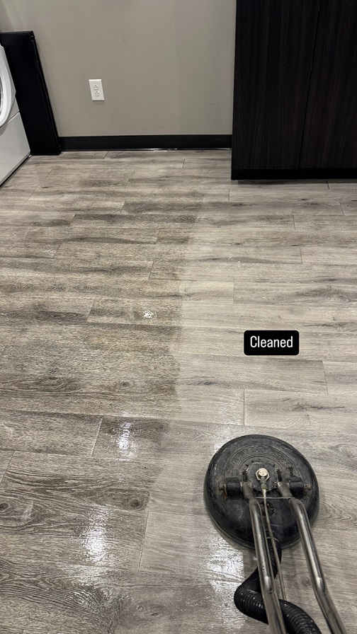 Vinyl Floor Cleaning