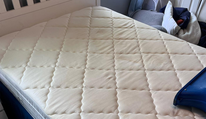 Clean mattress