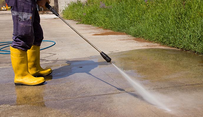 Driveway pressure washing Driveway pressure washing